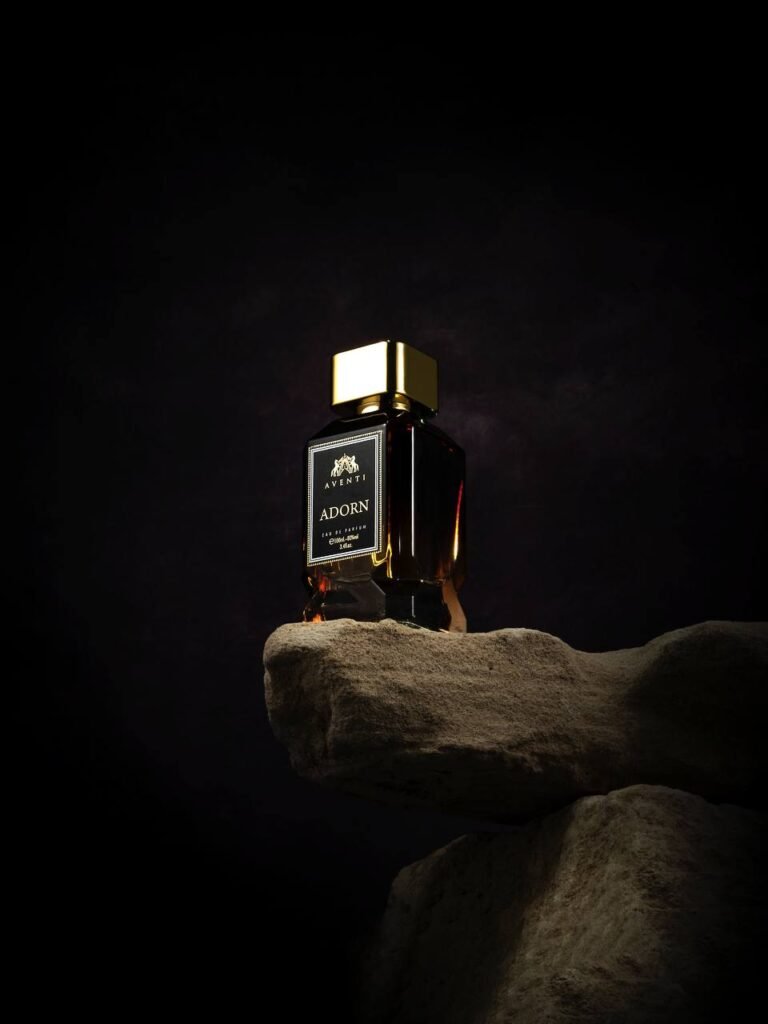 Aventi Adorn